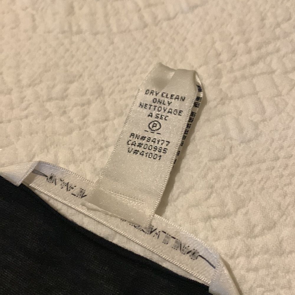 Diane Von Furstenberg rough edge tiered dress. Vintage Contemporary Classic - Picture 13 of 15